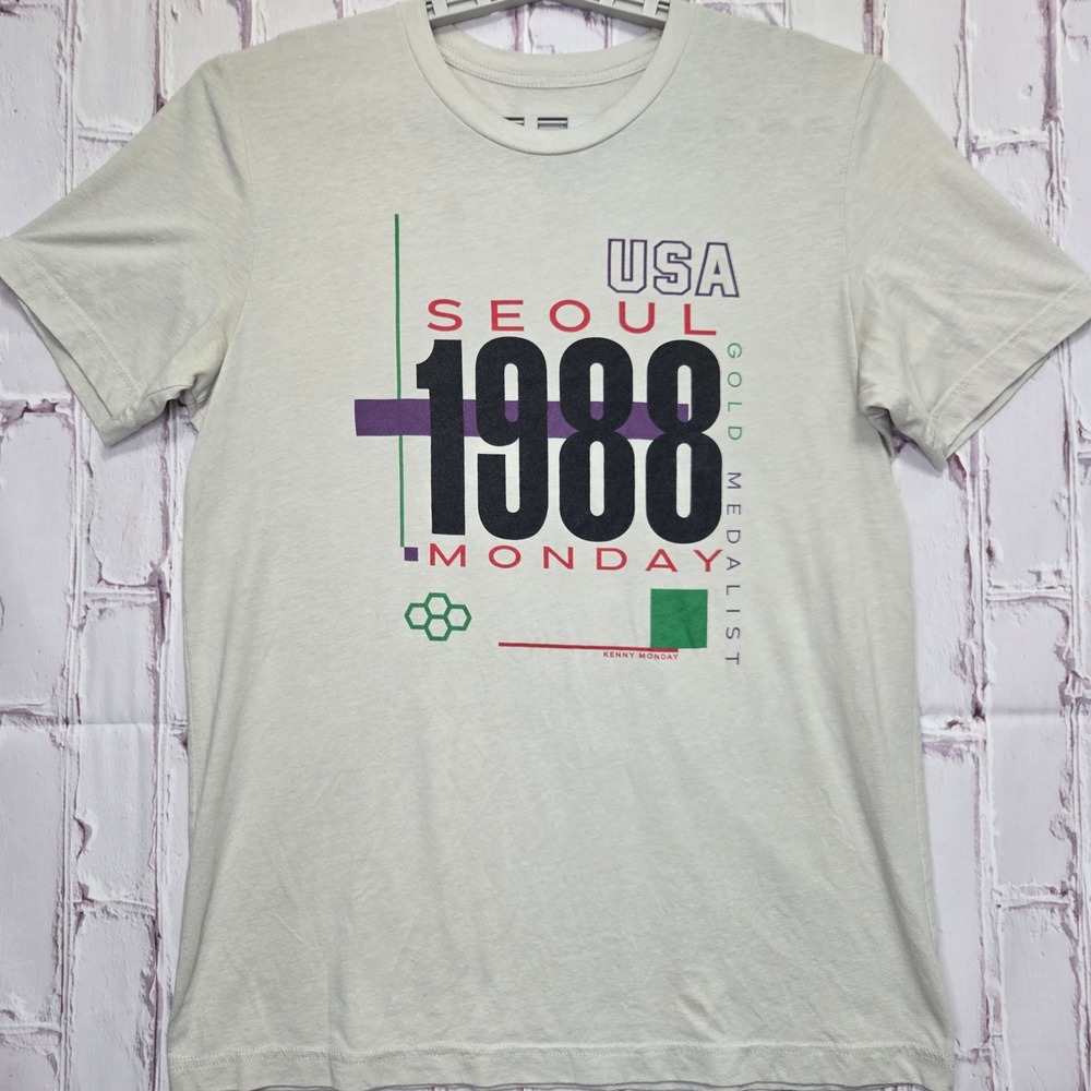Rudis Graphic T-Shirt Gray Seoul 1988 Kenny Monday Gold Medalist Wrestling Men L